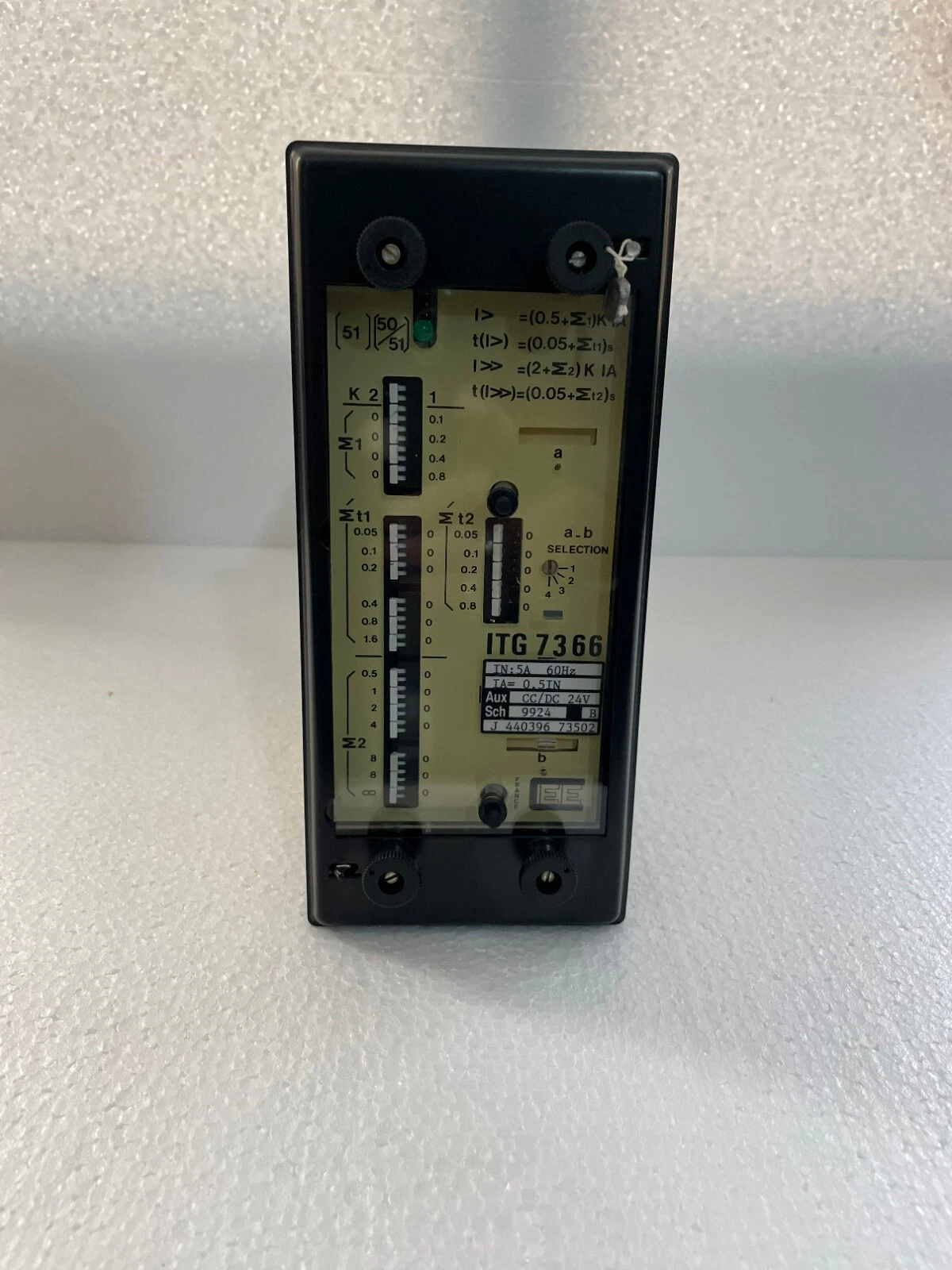 CEE ITG7366 Three Pole Overcurrent Relay 5A 60Hz 0,5 IN